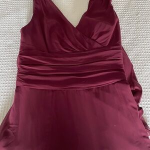 David’s Bridal Elegant Burgundy Sleeveless Formal Dress